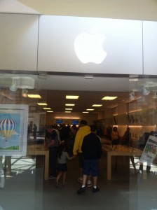 Danbury Apple Store