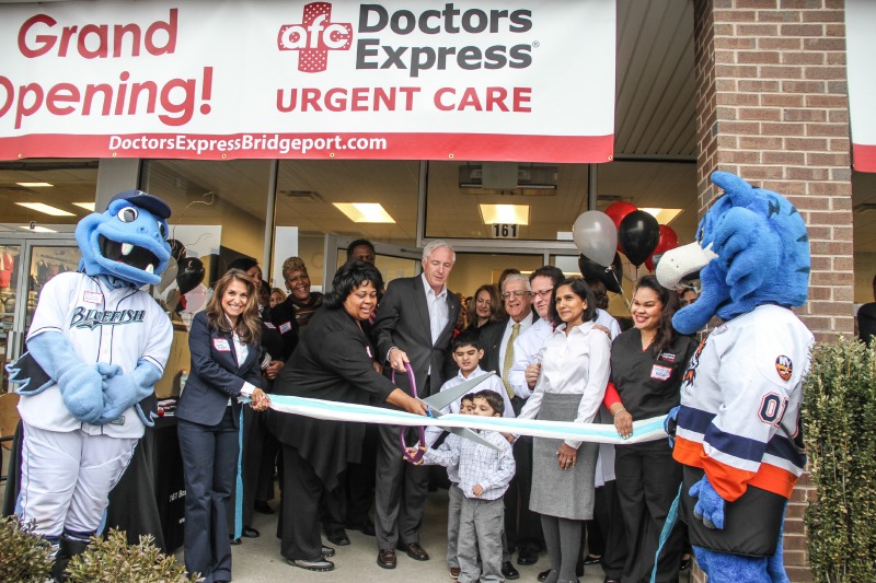 Area Leaders Gather to Celebrate Doctors Express