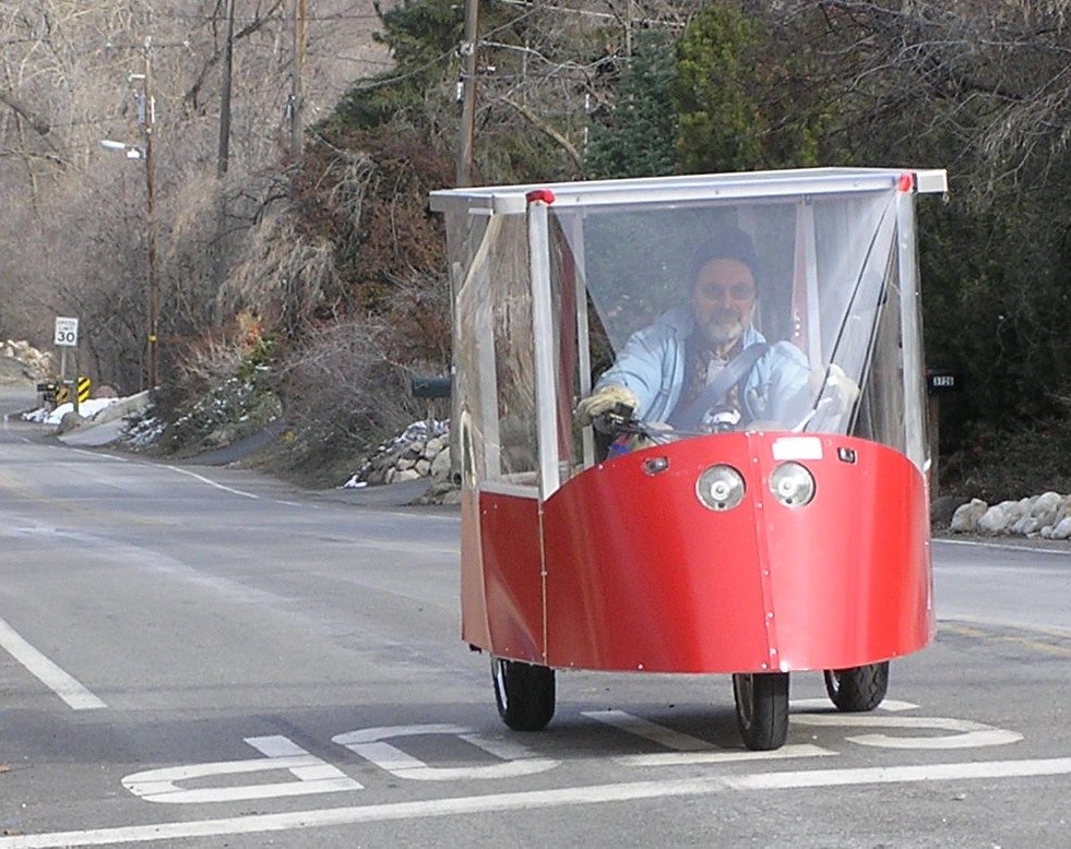 Solar Powered Electric Commuter Vehicle "Ecotrike" with Zero Emissions