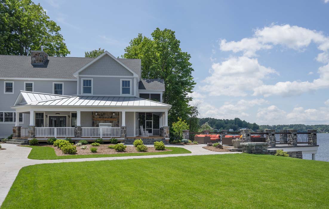 The Lake House Luxury Guest Cottages Bring Upscale Modern Family
