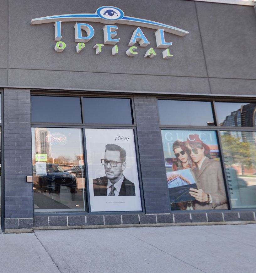 Ideal Optical, a 2021 ThreeBestRated® awardwinning optician, shares